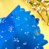 Целофановий пакетик 15*30 см у квіточку №2 із синьою підкладкою