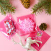 Целофановий пакетик «I wish You a Merry Christmas/Ялинка» з темно-рожевою підкладкою та з клейкою стрічкою, 10*10 cм + 3 см